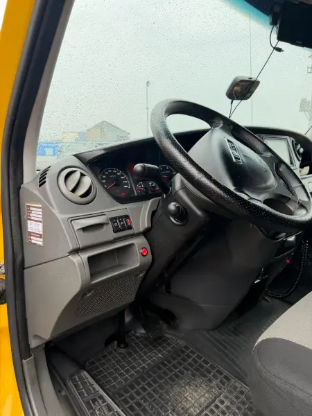 Poza anunț 31