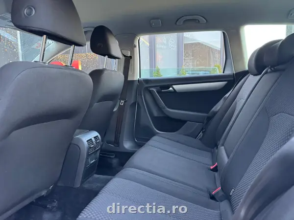 Poza anunț 8