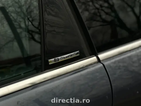 Poza anunț 12