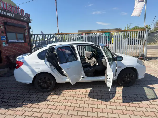 Poza anunț 12