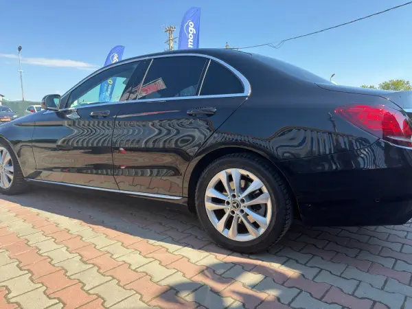 Poza anunț 11