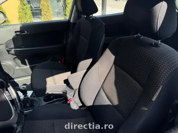 Poza anunț 12
