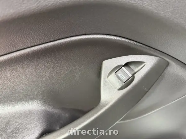 Poza anunț 12