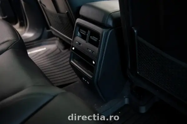 Poza anunț 30