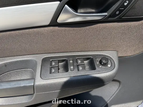 Poza anunț 16
