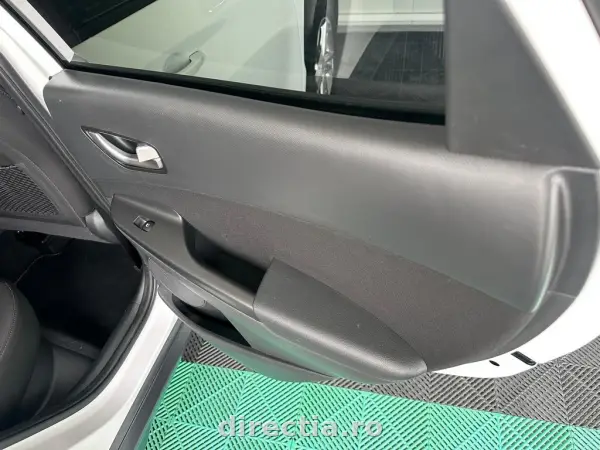 Poza anunț 28