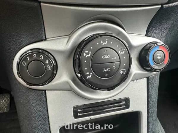 Poza anunț 14