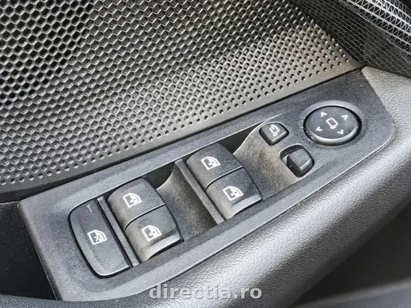 Poza anunț 30