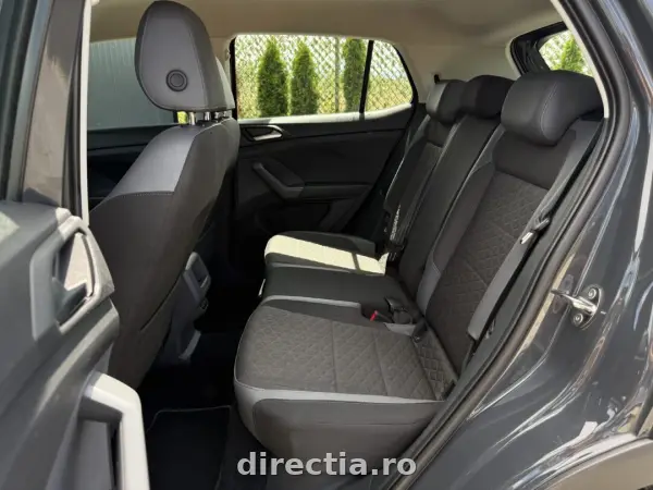 Poza anunț 24