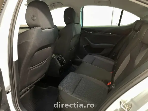 Poza anunț 11