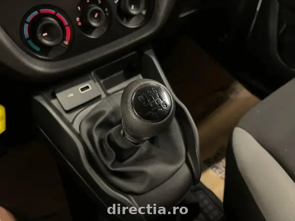 Poza anunț 18