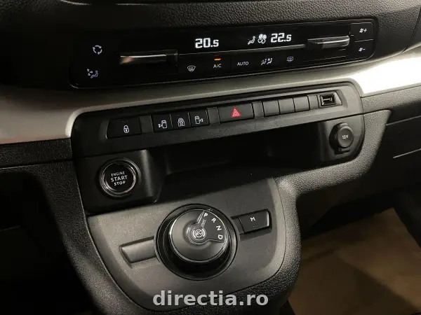 Poza anunț 26