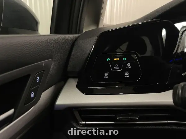Poza anunț 23