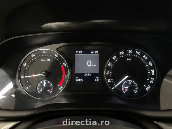 Poza anunț 25