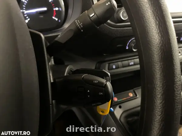 Poza anunț 18
