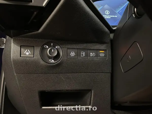 Poza anunț 36