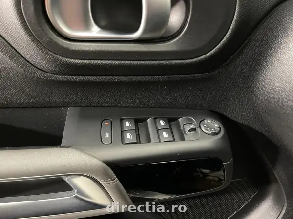 Poza anunț 23