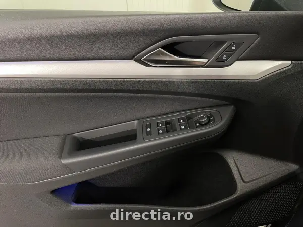 Poza anunț 23