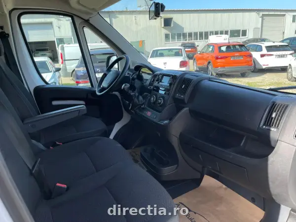 Poza anunț 8