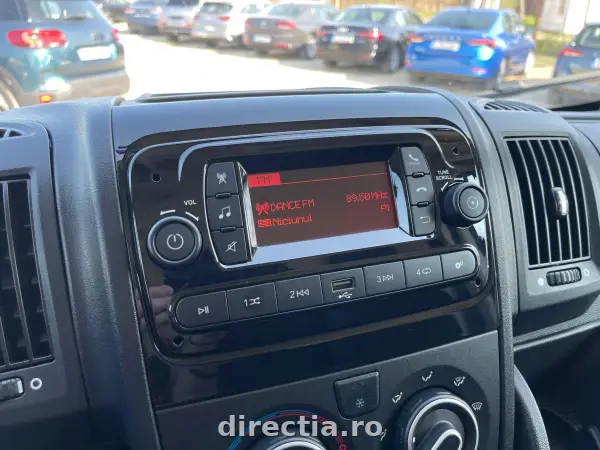 Poza anunț 11