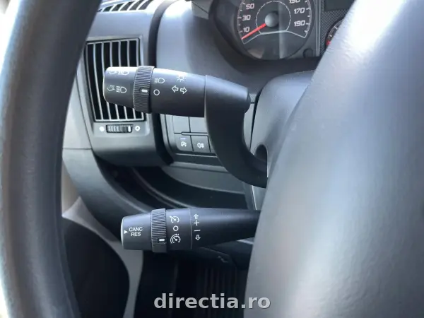 Poza anunț 13