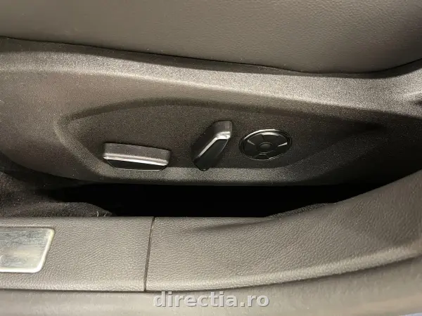 Poza anunț 25