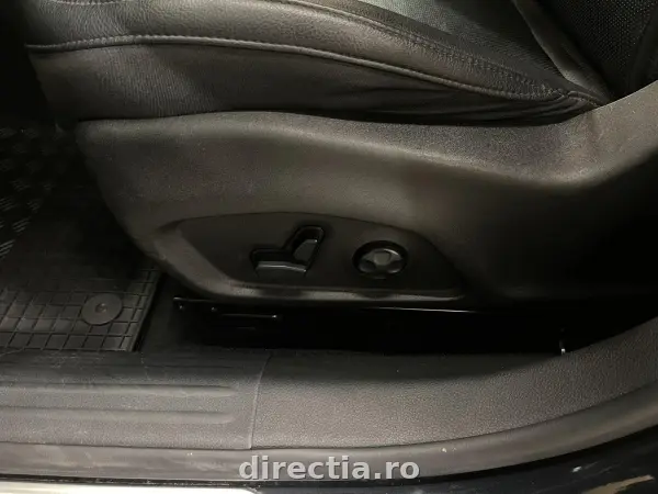 Poza anunț 26