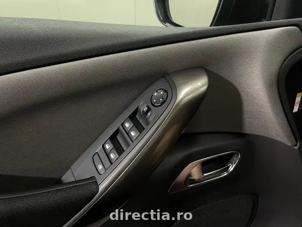 Poza anunț 24