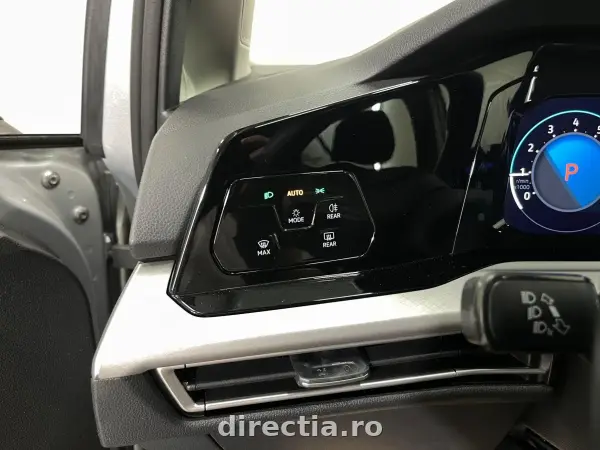 Poza anunț 19