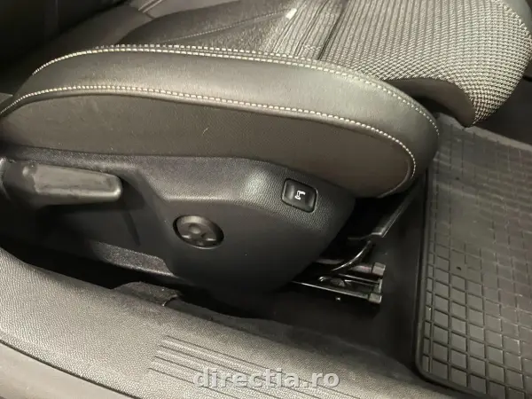 Poza anunț 22