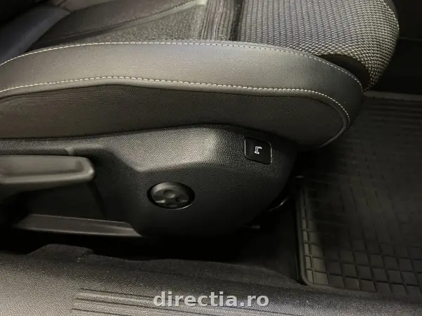 Poza anunț 24