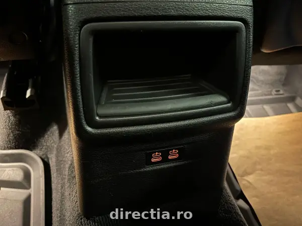 Poza anunț 28