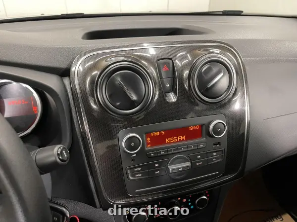 Poza anunț 13