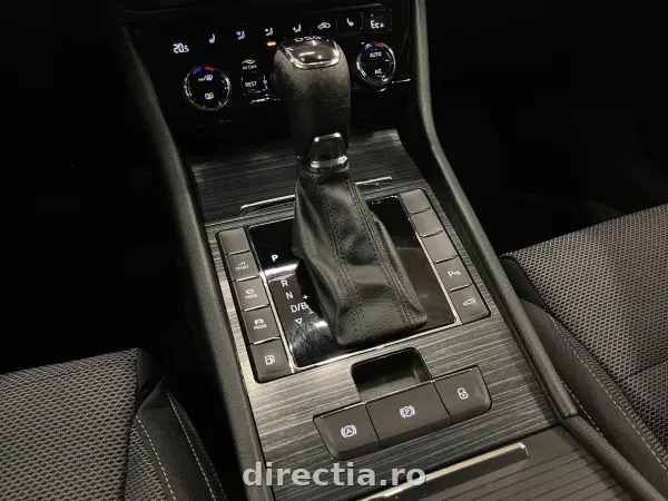 Poza anunț 24