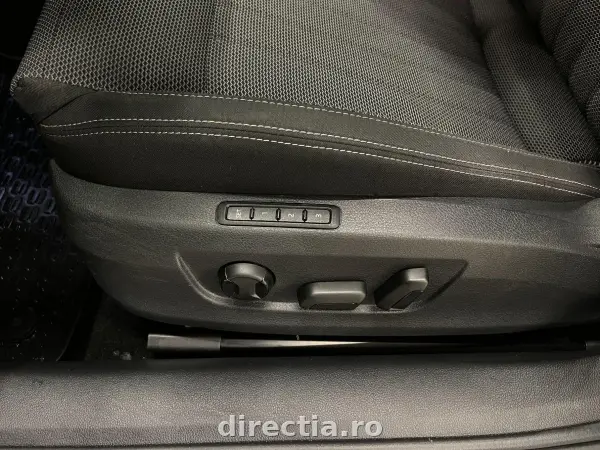 Poza anunț 26