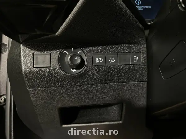 Poza anunț 28