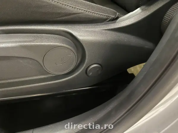 Poza anunț 18
