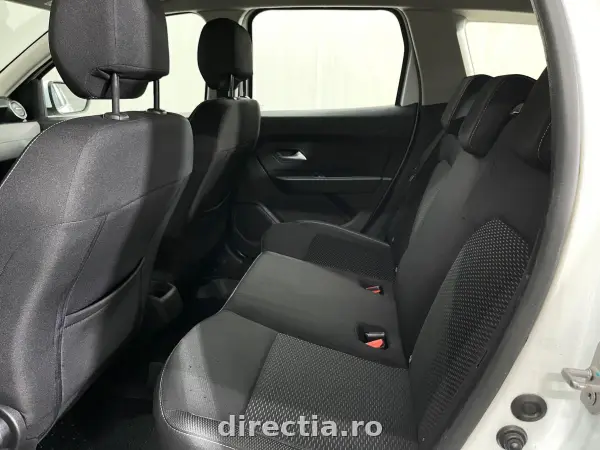 Poza anunț 11