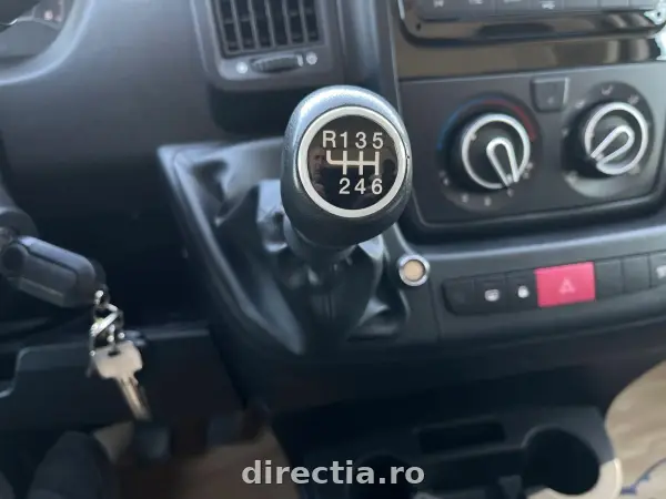 Poza anunț 16