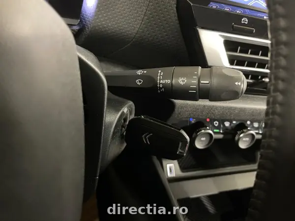 Poza anunț 24