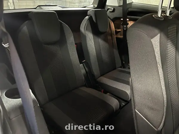 Poza anunț 12