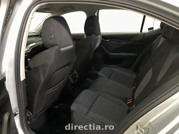 Poza anunț 11