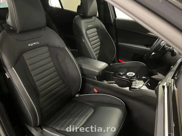 Poza anunț 11
