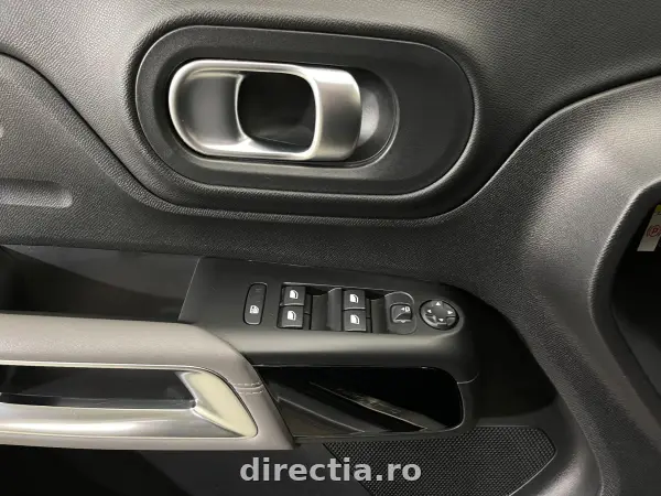 Poza anunț 23