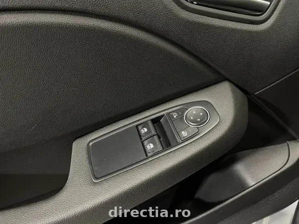 Poza anunț 18