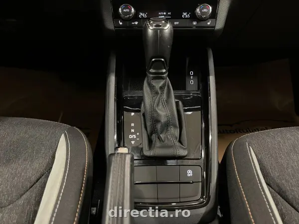Poza anunț 19