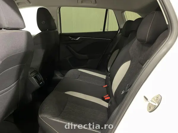 Poza anunț 11
