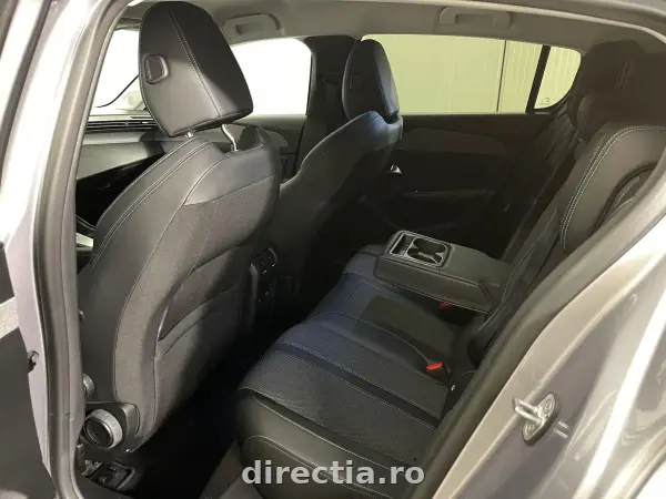 Poza anunț 11