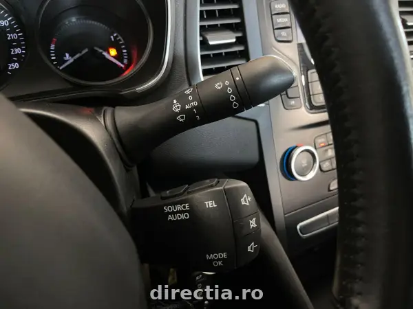 Poza anunț 18