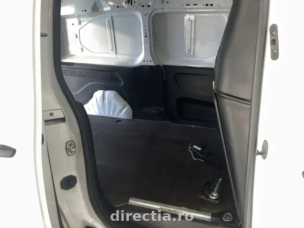 Poza anunț 8